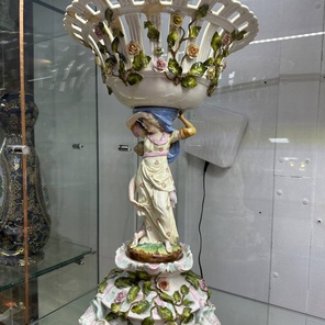 Антикварный ваза