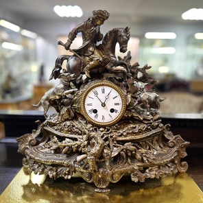 Антикварные каминные часы