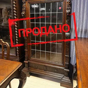 ⚜️Антикварная витрина⚜️ ПРОДАНО